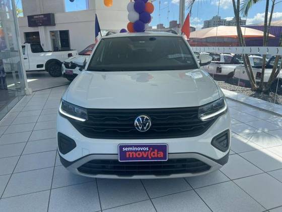 VOLKSWAGEN T-CROSS 1.0 200 TSI TOTAL FLEX AUTOMÁTICO VOLKSWAGEN T-CROSS 1.0 200 TSI TOTAL FLEX AUTOMÁTICO